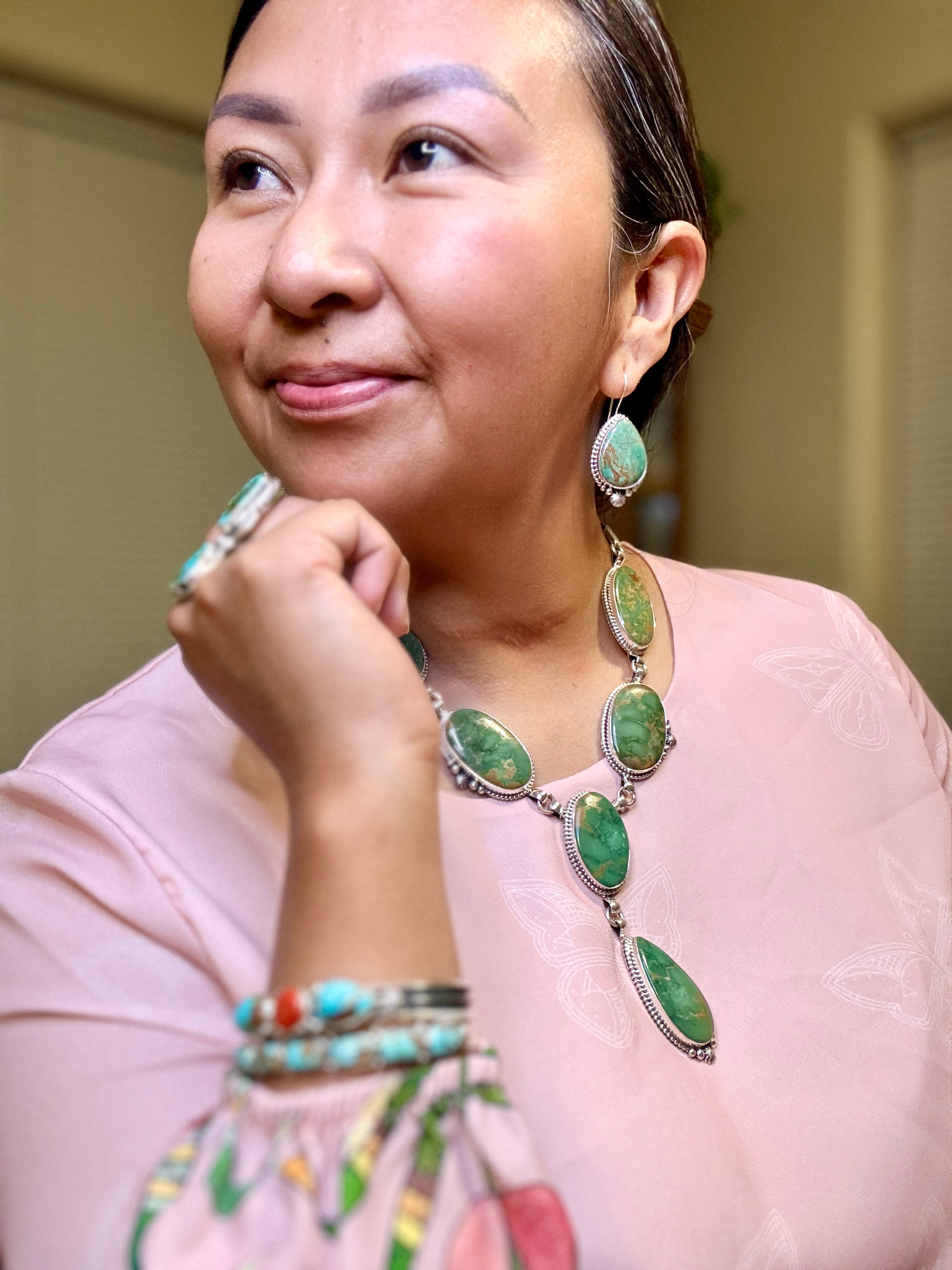 Turquoise lariat necklace top